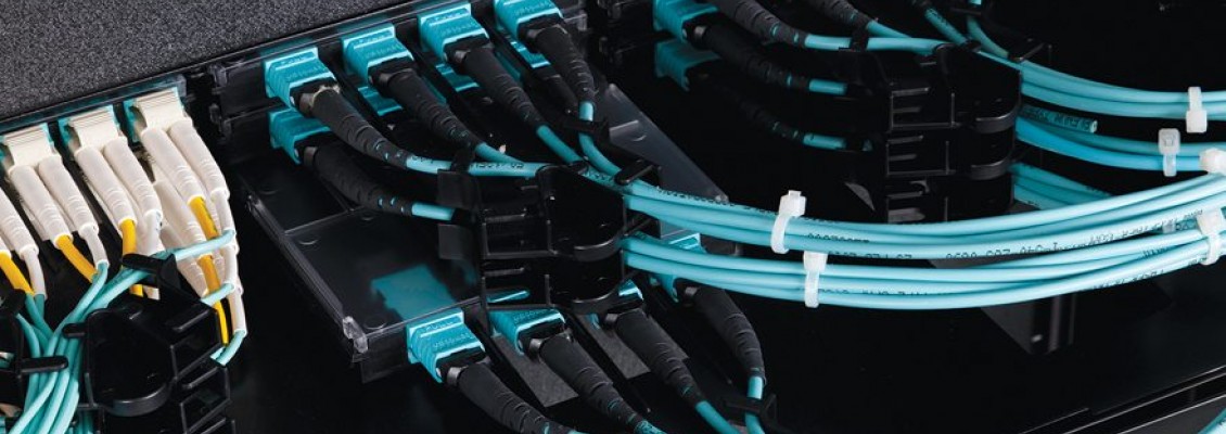 High Density MPO / MTP Cabling High Density MPO / MTP Cabling