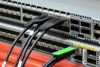 Passive and active DAC cables for data center interconnects